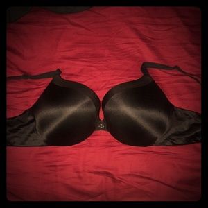 🖤Black VS push up bra size 36C. EUC!